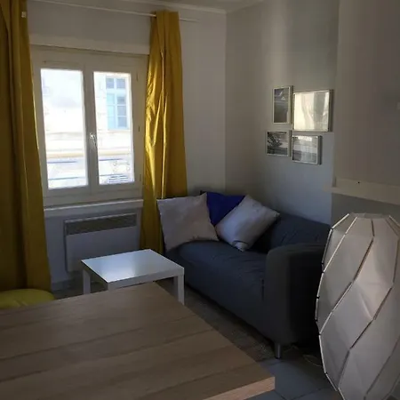 Apartment Hyper Centre Place Moliere